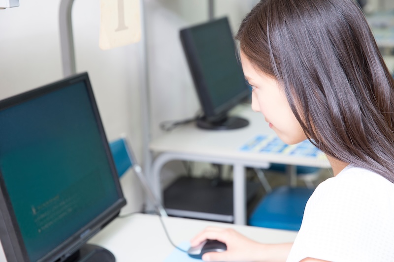 SPIとはどんな適性検査？準備方法や例題、受検前の準備方法などを紹介